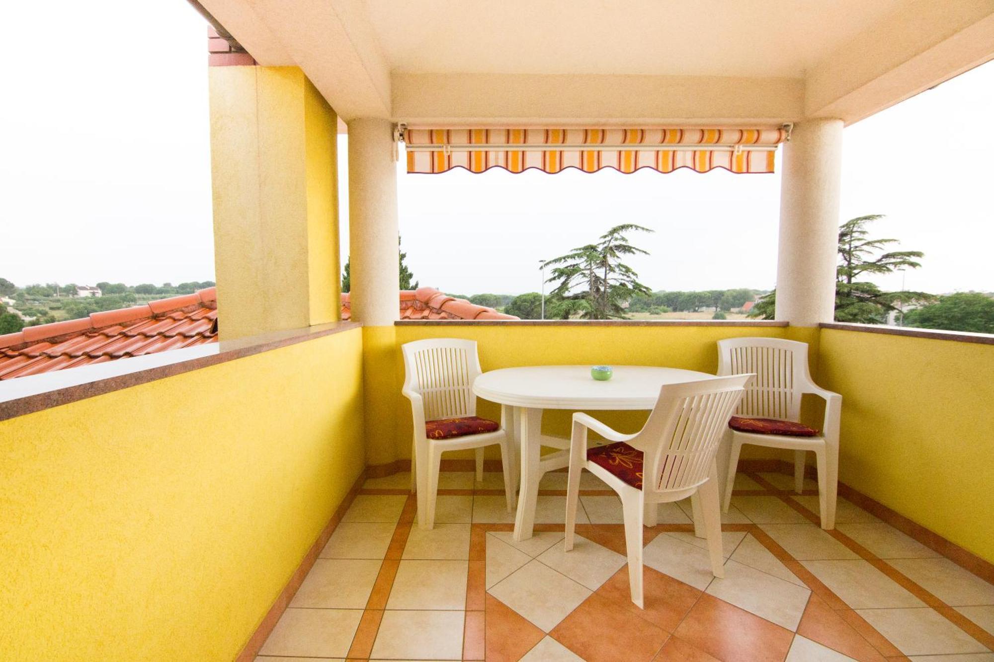 Apartments Natasa Murage Luaran gambar