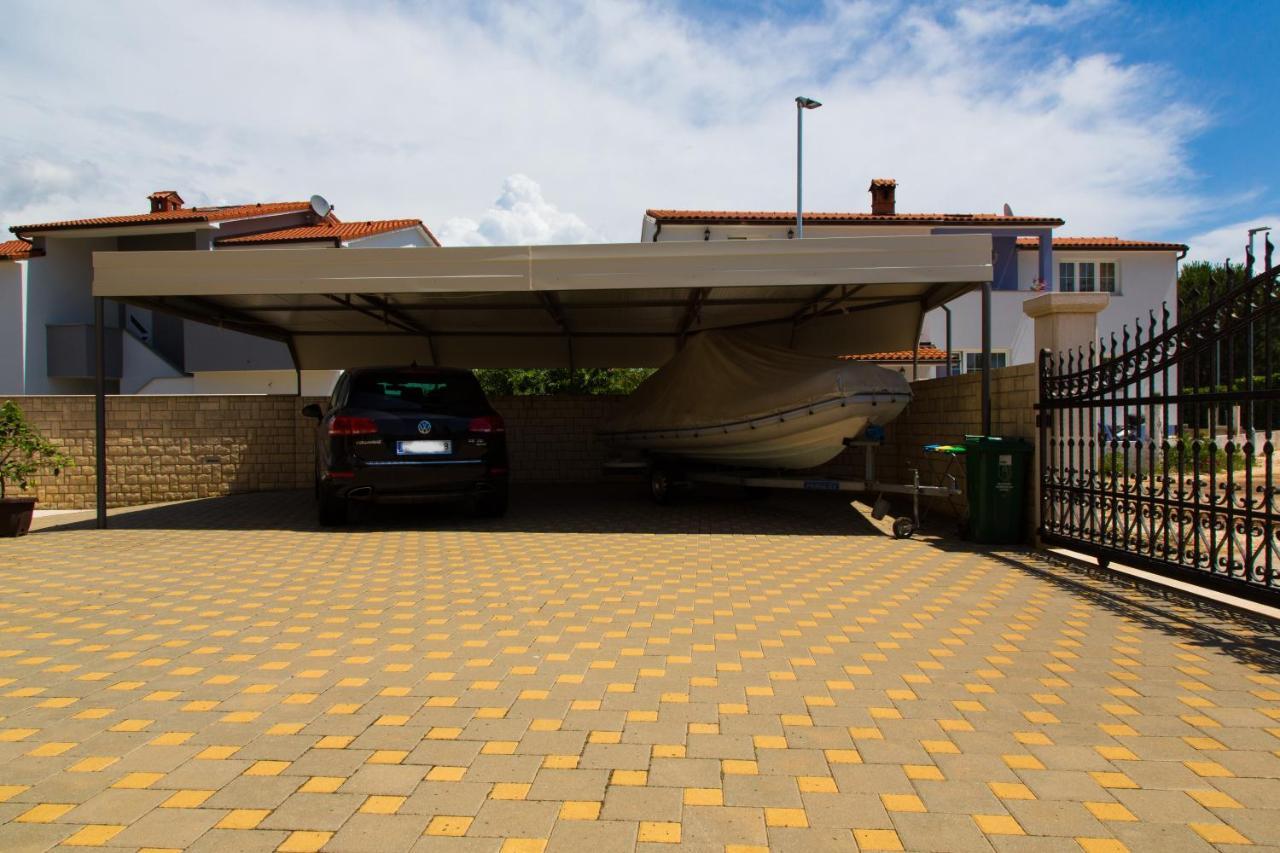 Apartments Natasa Murage Luaran gambar
